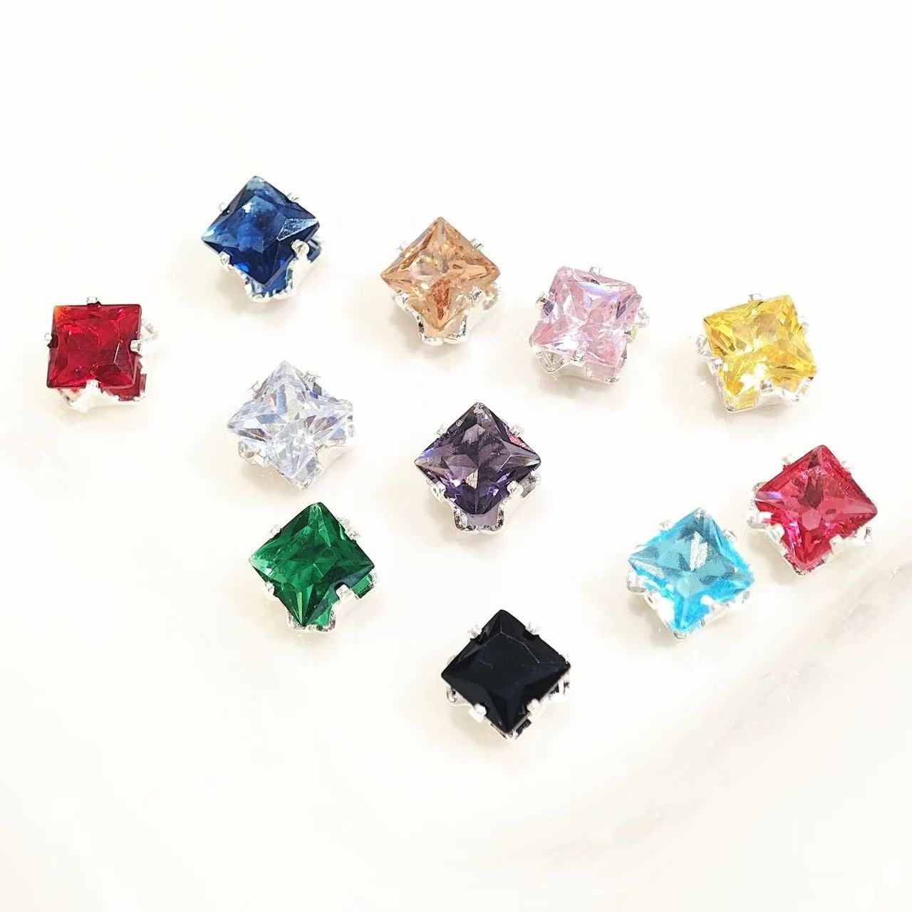 diamont spacer 5MM cube $1/10pc