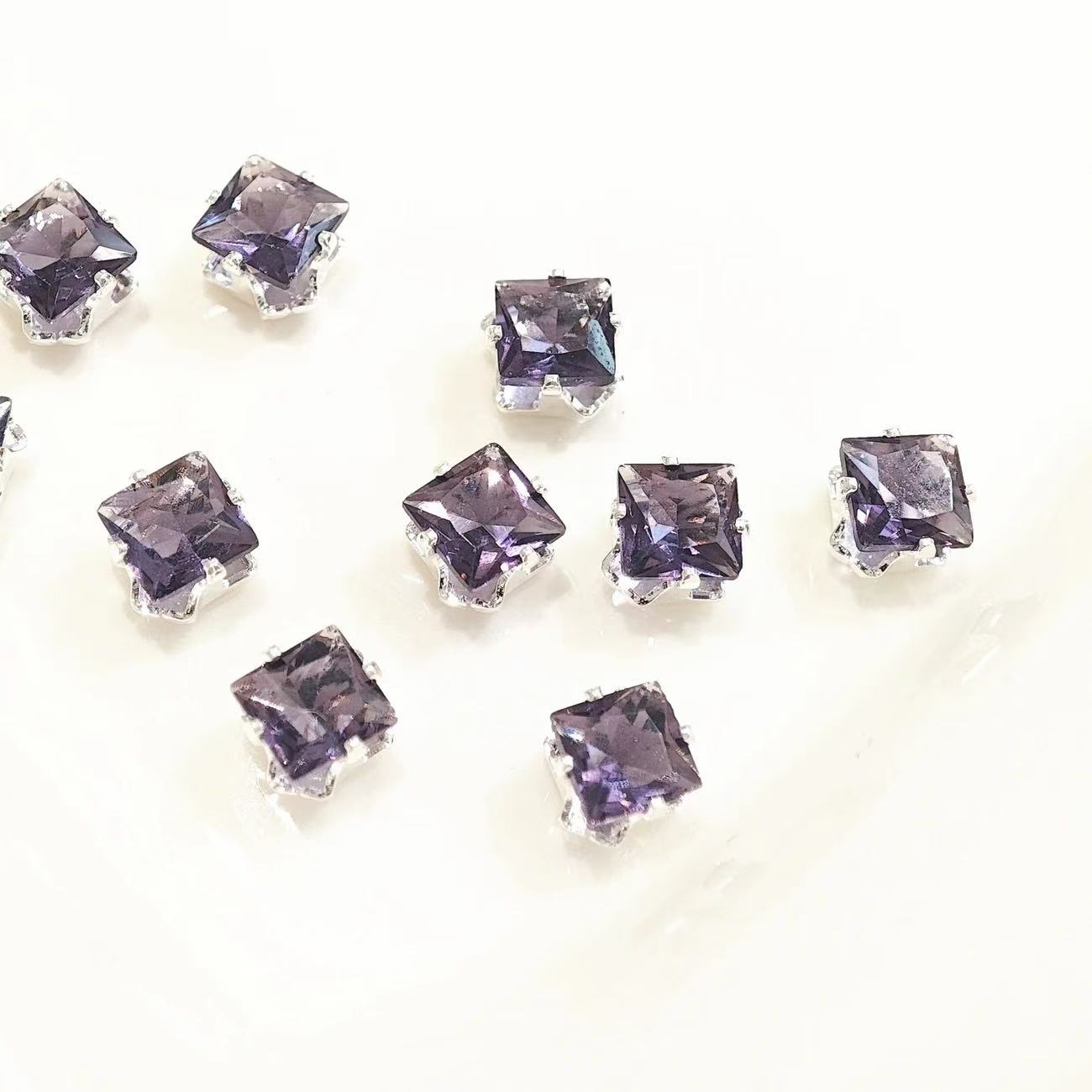 diamont spacer 5MM cube $1/10pc